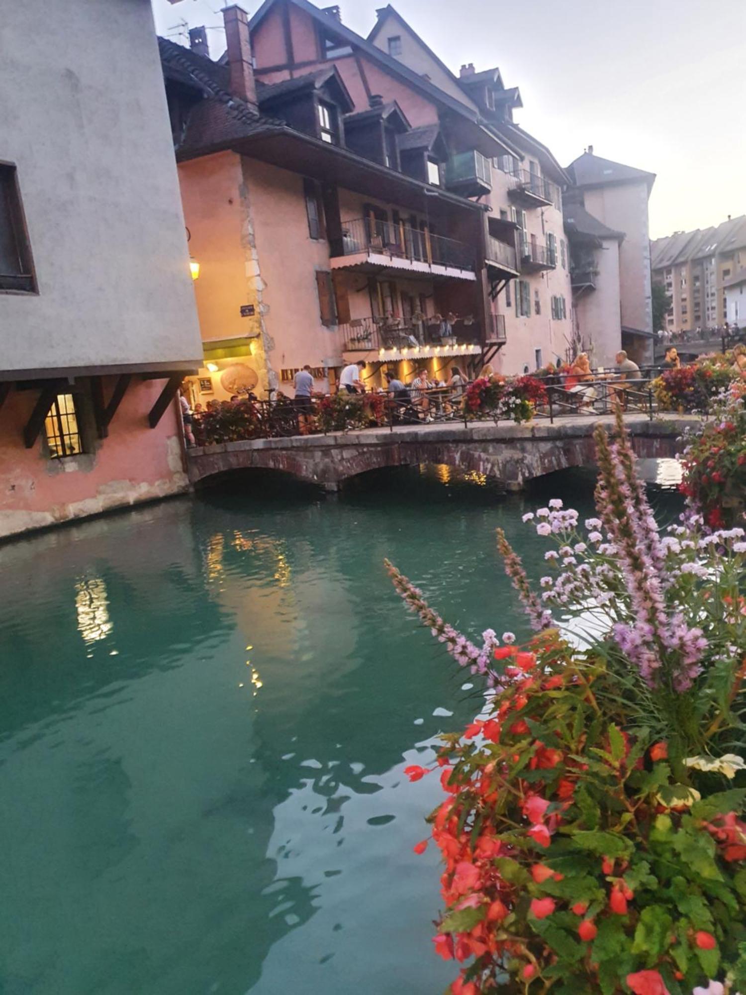 Hyper Centre Annecy Et Bord Du Lac Ngoại thất bức ảnh
