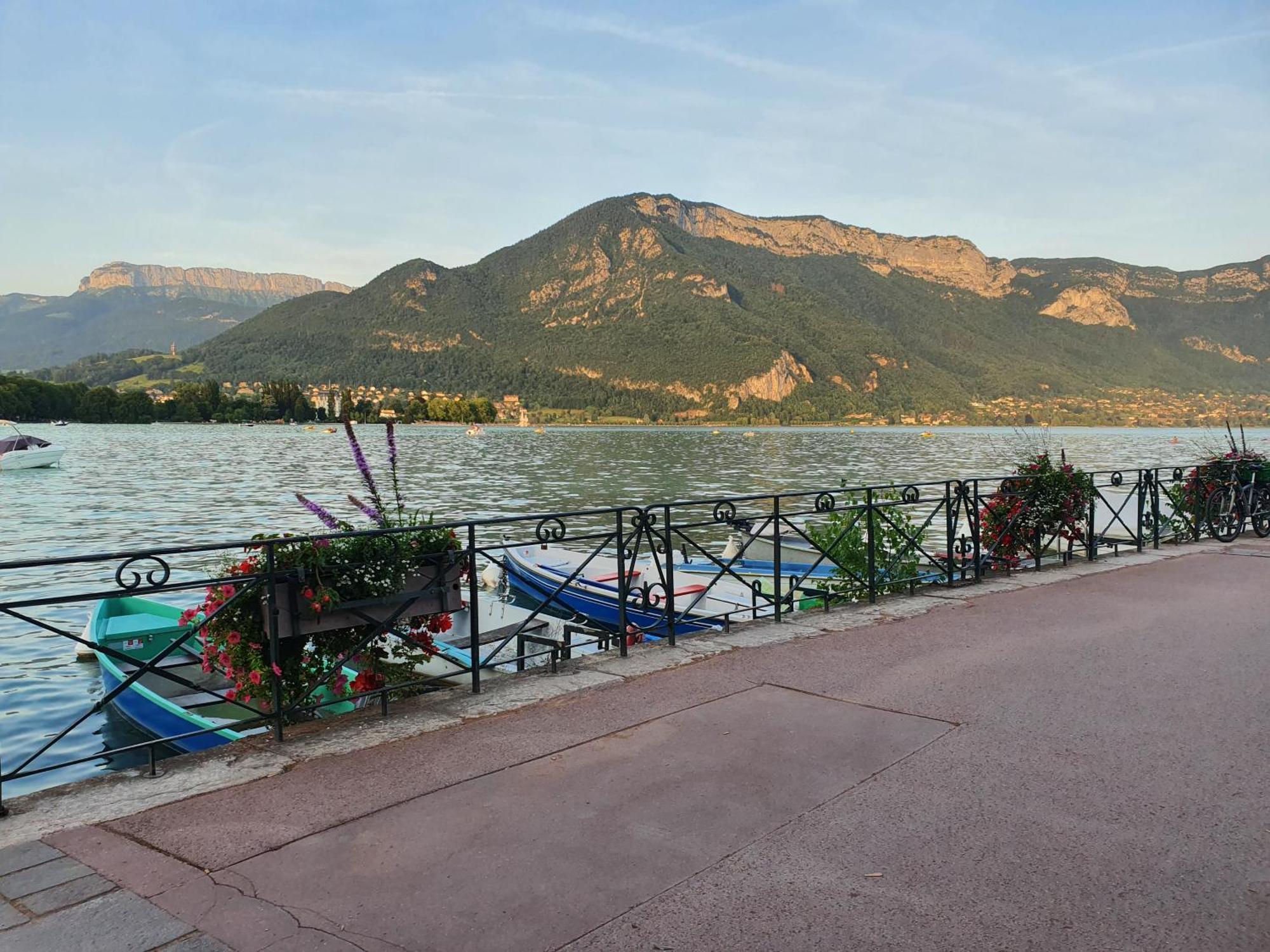 Hyper Centre Annecy Et Bord Du Lac Ngoại thất bức ảnh