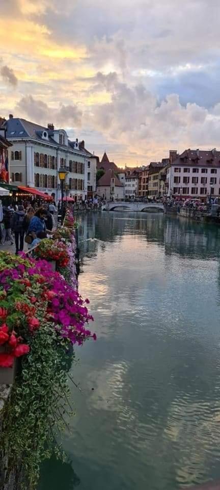 Hyper Centre Annecy Et Bord Du Lac Ngoại thất bức ảnh