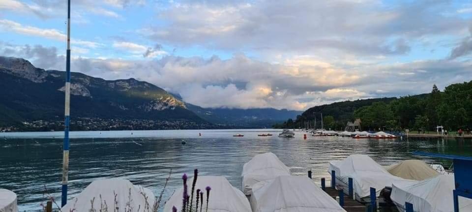 Hyper Centre Annecy Et Bord Du Lac Ngoại thất bức ảnh